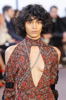 Details Chloé Fall 2018 Ready-to-Wear , Детали коллекции Хлоя осень зима 2018 , Fashion show , неделя моды в Париже , PFW , Paris Fashion Week , Mainstyles